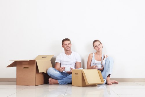 Waste and prohibited items compliance notice for storage users