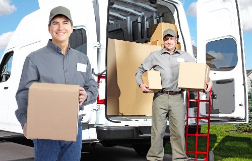 Packing and loading support for a local Newsouthgate move