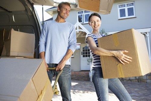 Office removals and storage support for businesses in Newsouthgate